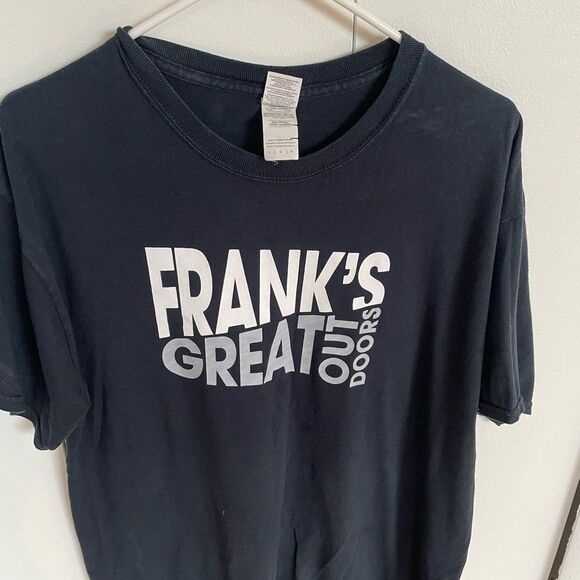 Gildan Tops - Gildan Women’s Navy Graphic Tee